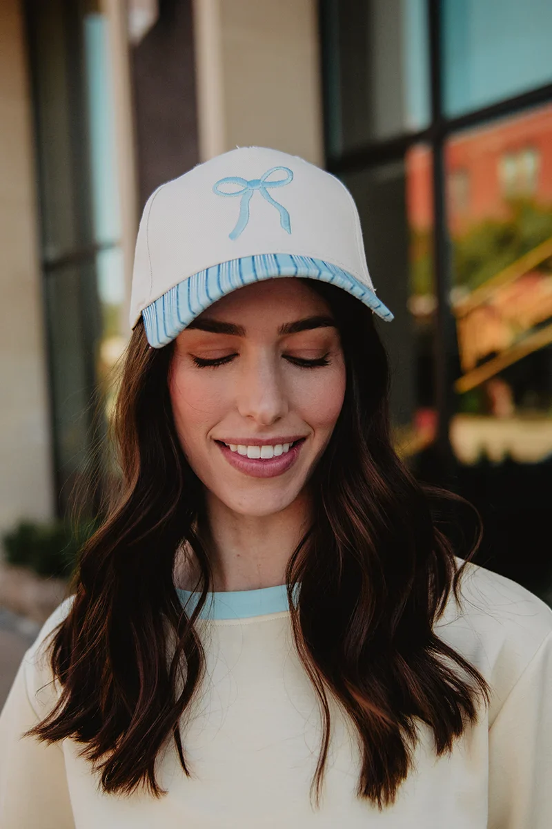 Coquette Bow Vintage Two-Toned Hat - Image 2