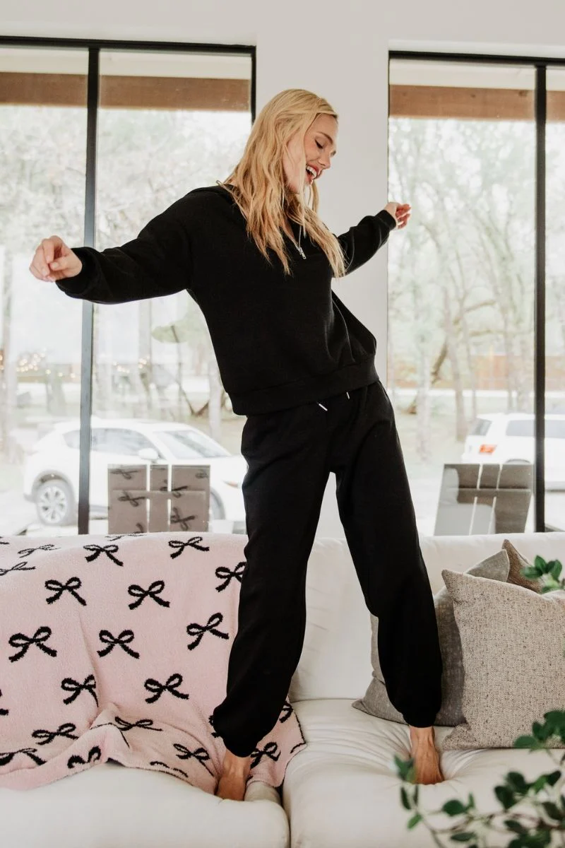 Black Matching Lounge Set