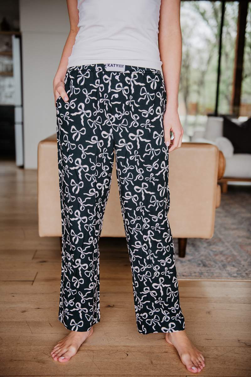 Black & White Bows Women's Boxer Pants - Image 2