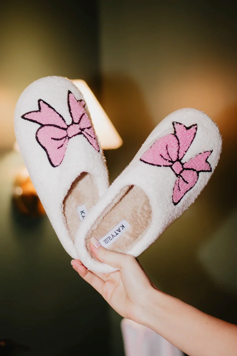 Light Pink Bow Slippers - Image 3
