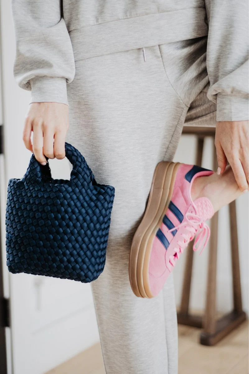 Navy Bucket Bag Crossbody - Image 2